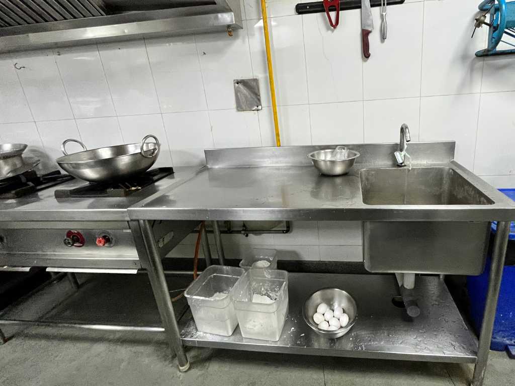 Sorting Table with Sink