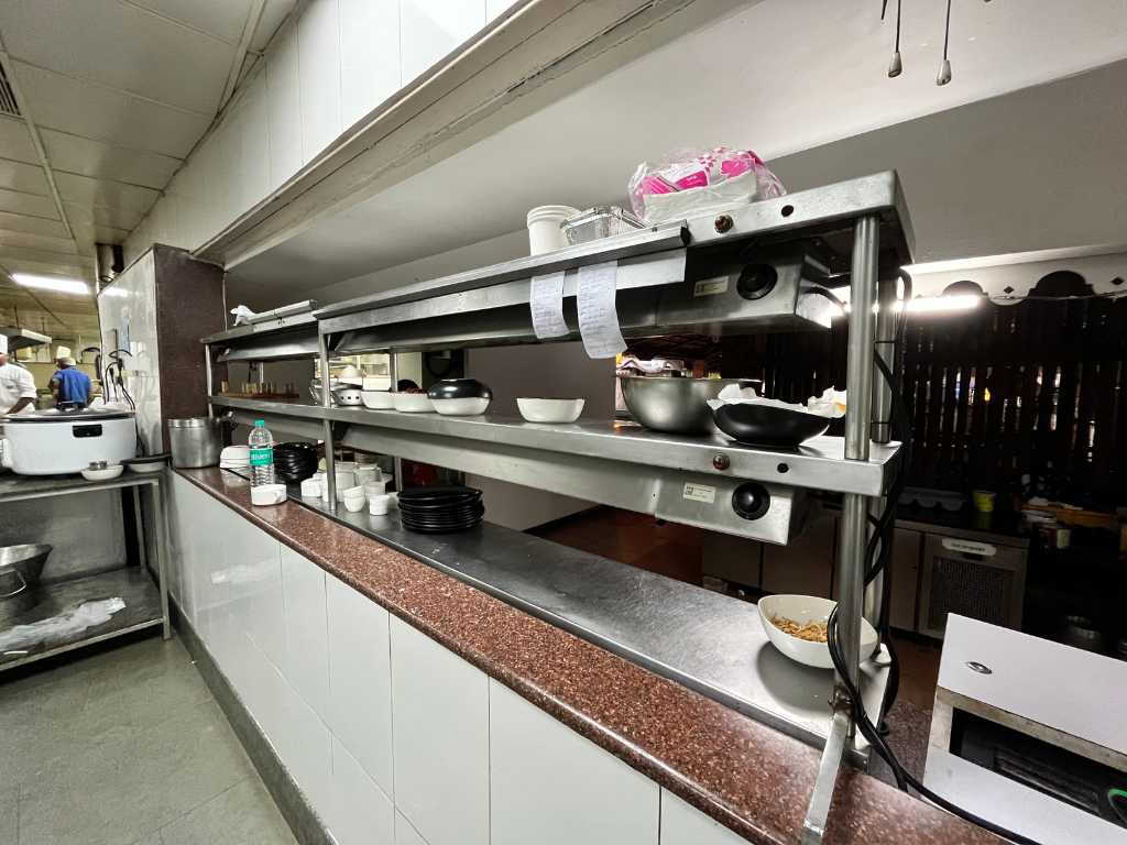 Food Pickup Counter with Heating Coil